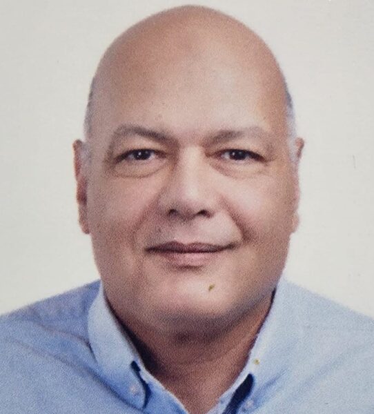 محمد عارف