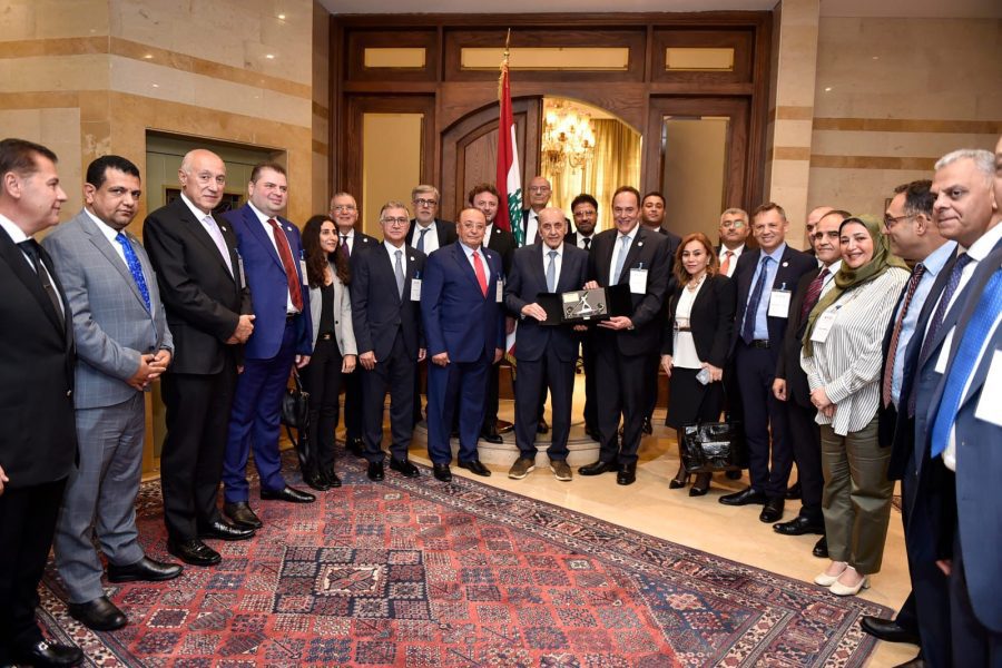 وفد الجمعية المصرية اللبنانية لرجال الأعمال يلتقي رئيس مجلس النواب اللبناني نبيه بري