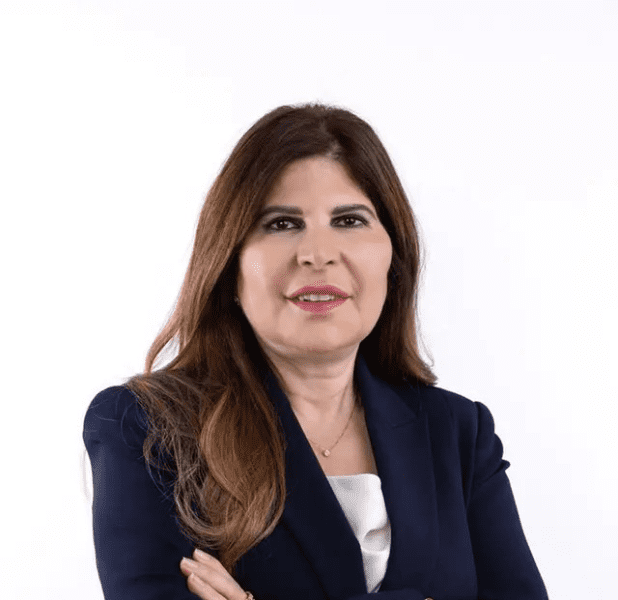 رولا أبو منه، الرئيس التنفيذي لـ "ستاندرد تشارترد" في الإمارات العربية المتحدة والشرق الأوسط وباكستان: