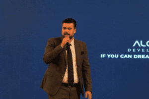 محمد منصور، رئيس مجلس إدارة شركة الأولى للتطوير العقاري