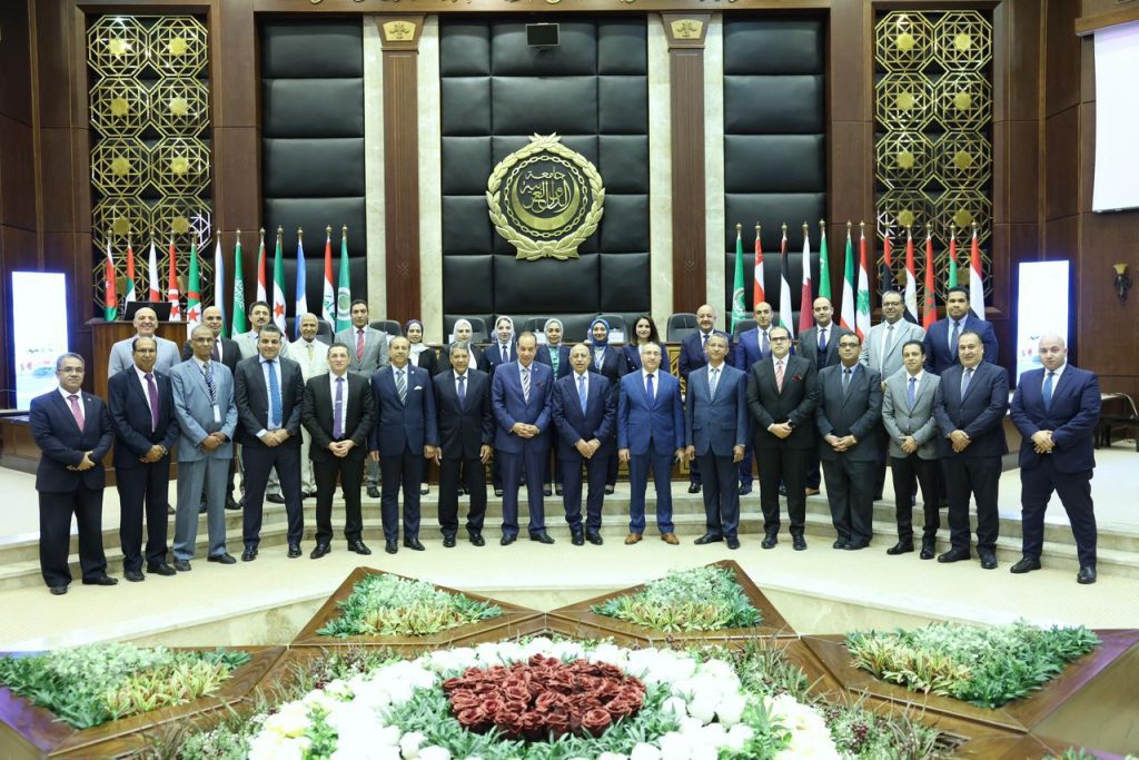 ورشةعمل مشتركة بين الأكاديمية العربية للعلوم والتكنولوجيا ومحكمة الإسكندرية الاقتصادية