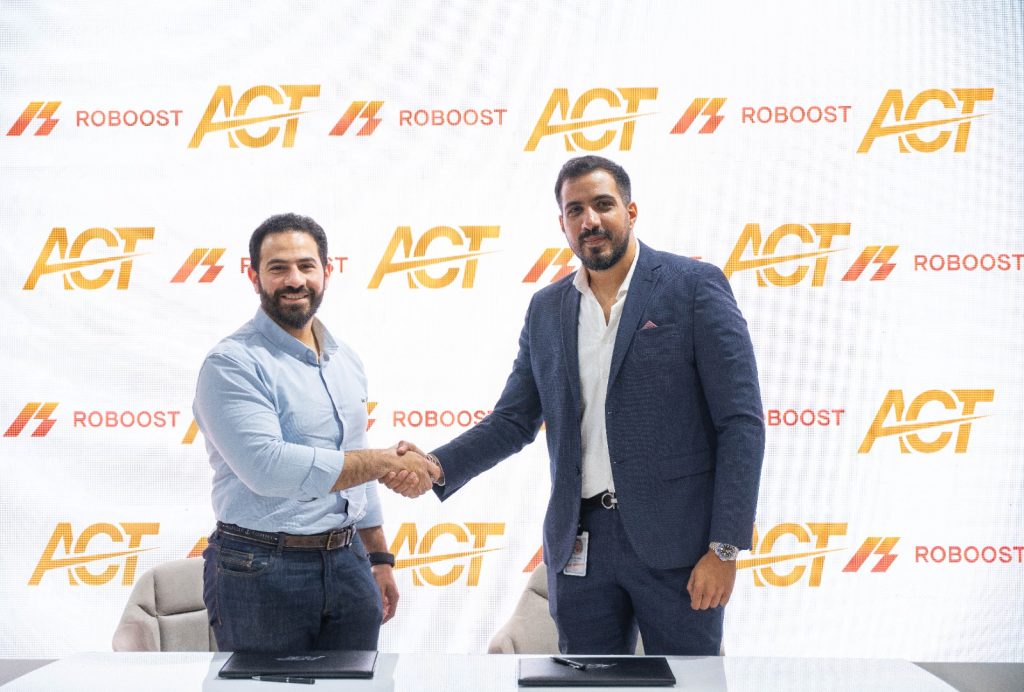 ACT تُوقع شراكة استراتيجية مع Roboost لدمج الذكاء الاصطناعي في توصيل طلبات المطاعم