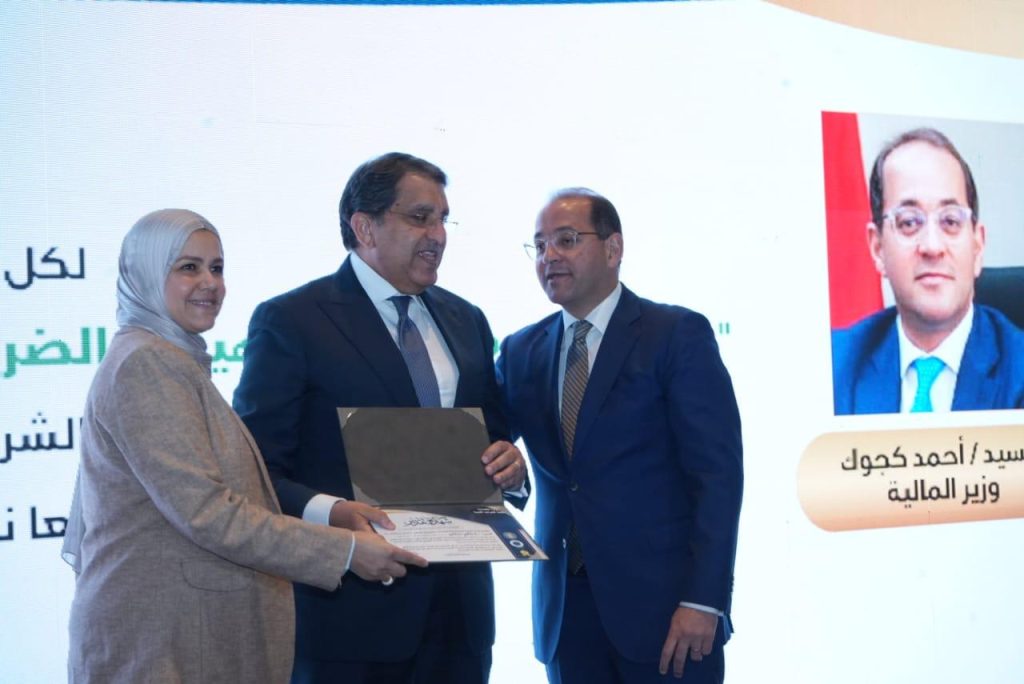 وزير المالية يكرم عددًا من الممولين المتميزين.. والداعمين للمسار الضريبى المحفز «ثقة.. شراكة.. يقين»