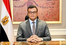 وزير الإسكان يتابع موقف طلبات توفيق الأوضاع والمرافق والطرق بمدينة سفنكس الجديدة