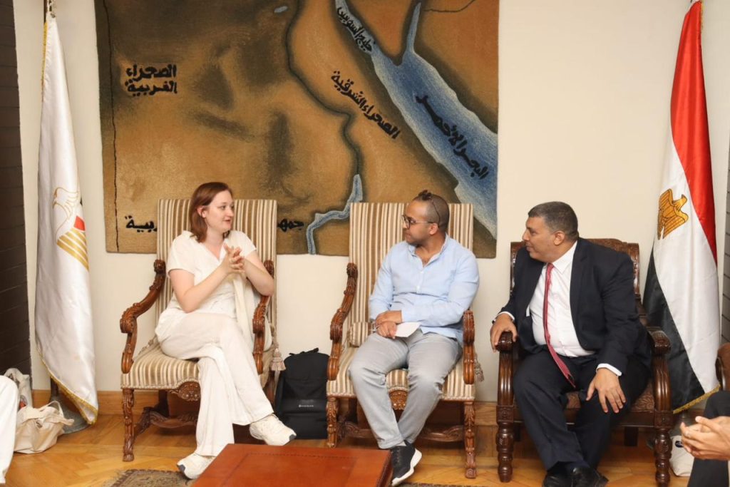"أكن لك الاحترام "الدبلوماسيه الشبابيه تفرض كلمتها كمال عامر يكتب :