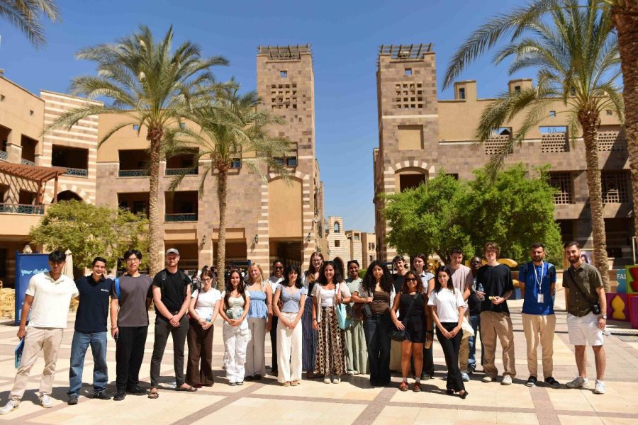 مع انطلاق العام الأكاديمي الجديد ٠ الجامعة الأمريكية بالقاهرة ترحّب بطلابها