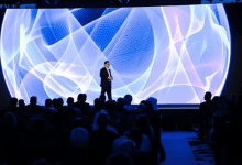 قوة الحاضر: تحولات اقتصادية وابتكار تكنولوجي